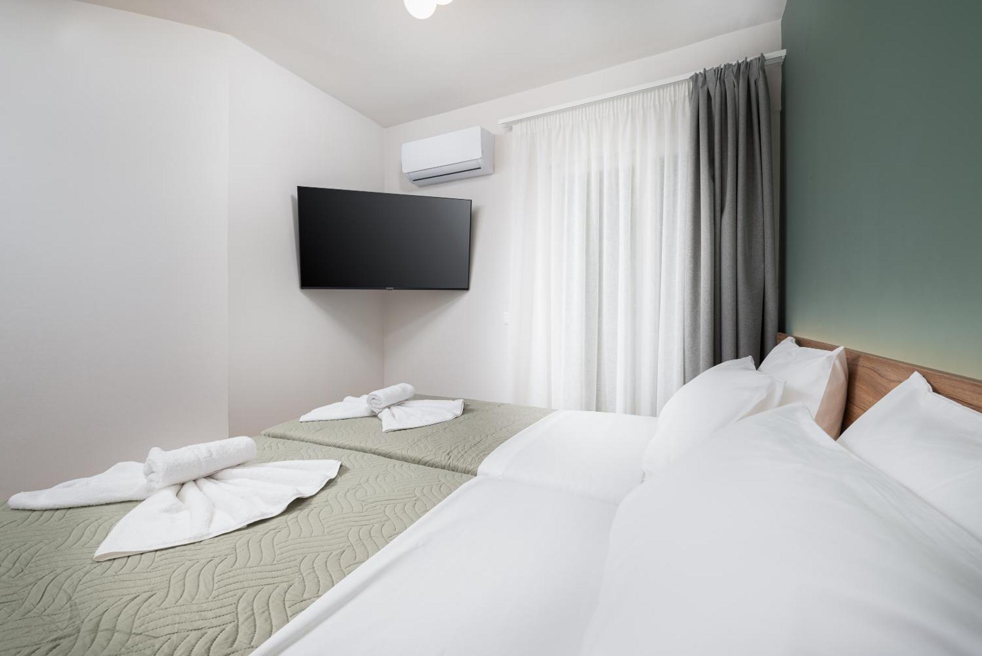 Makas Suites Hersonissos (Crete) Exterior foto